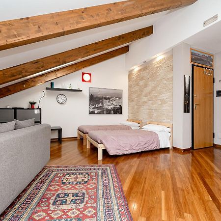 Stagabin La Mansarda Panoramica Un Rifugio Di Eleganza E Tranquillita Apartment Turin Exterior photo