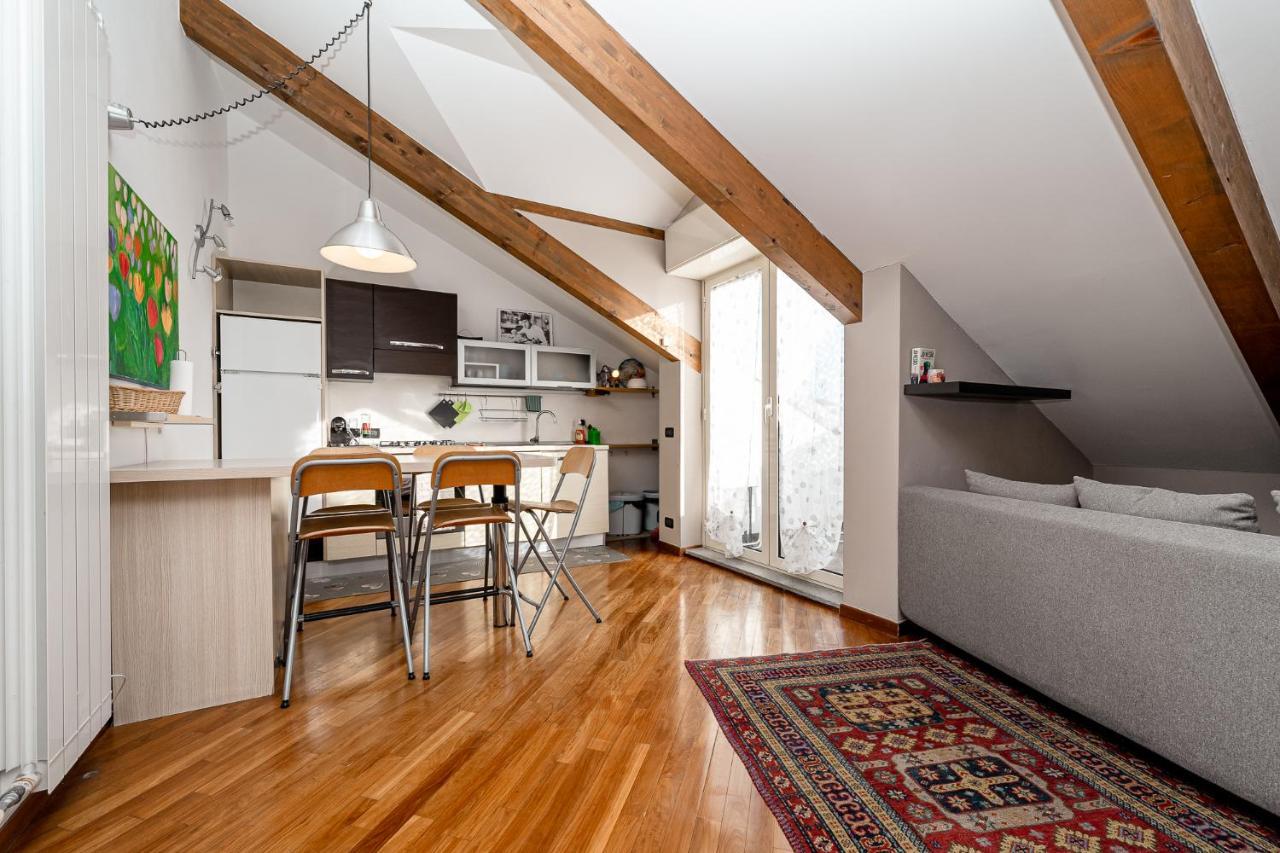 Stagabin La Mansarda Panoramica Un Rifugio Di Eleganza E Tranquillita Apartment Turin Exterior photo