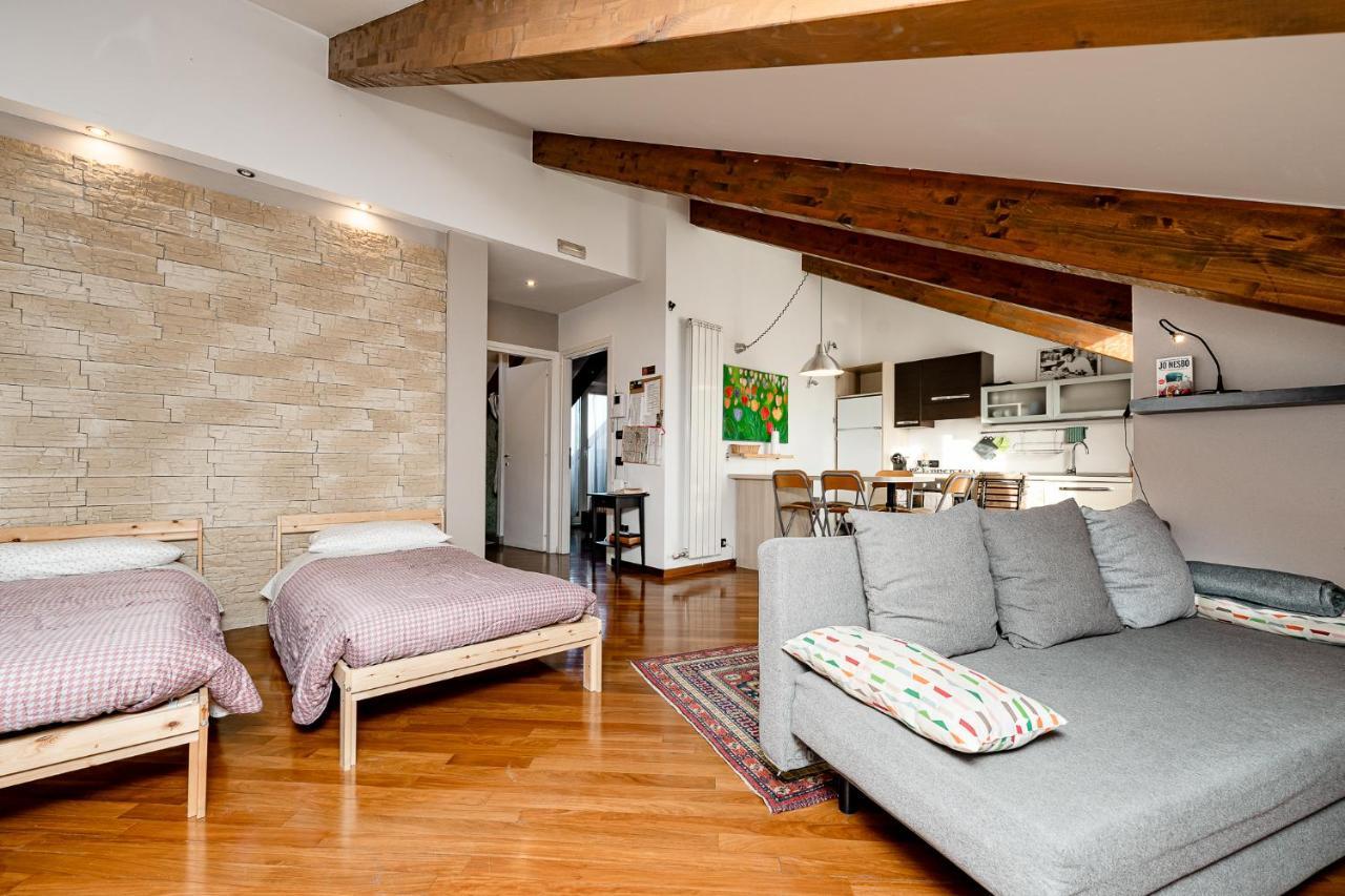 Stagabin La Mansarda Panoramica Un Rifugio Di Eleganza E Tranquillita Apartment Turin Exterior photo